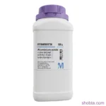 Front view of Merck Aluminium Oxide Al₂O₃ 500gm reagent container